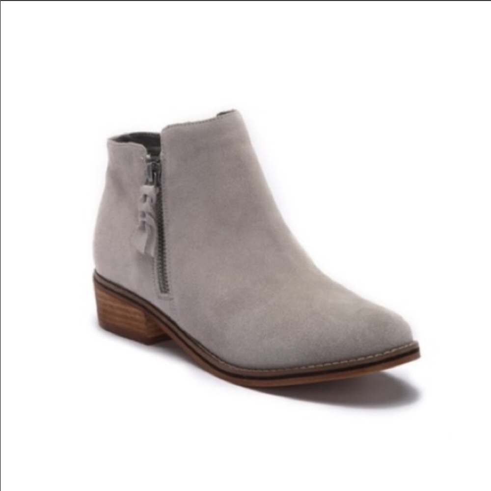 Blondo Waterproof Grey Ankle Booties; Sz 10